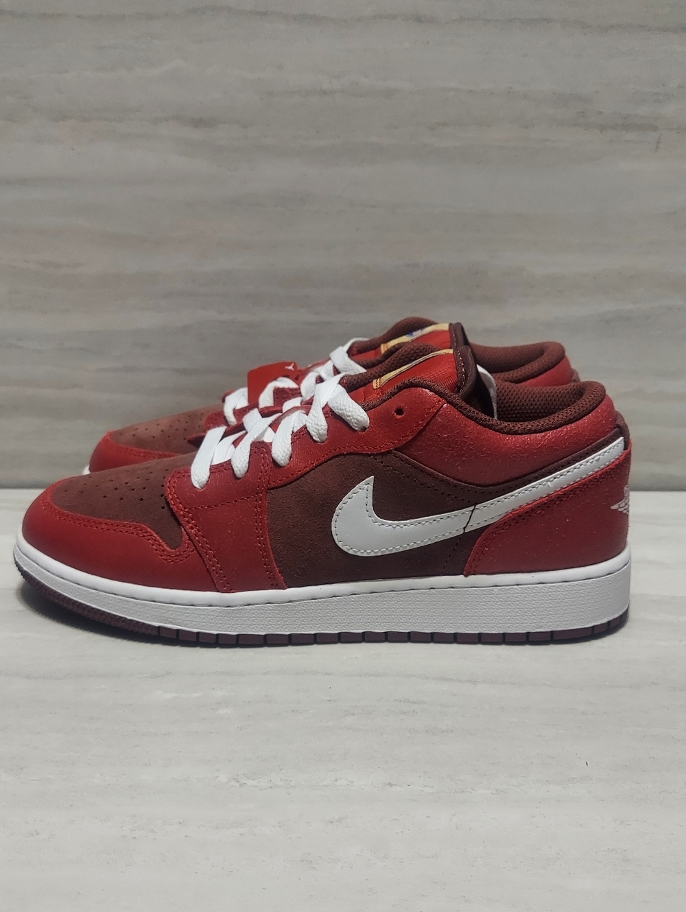 Air Jordan 1 Low (GS) "BREAD BUTTER" size 6.5
